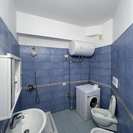 Orikum Apartaments * אוריקום